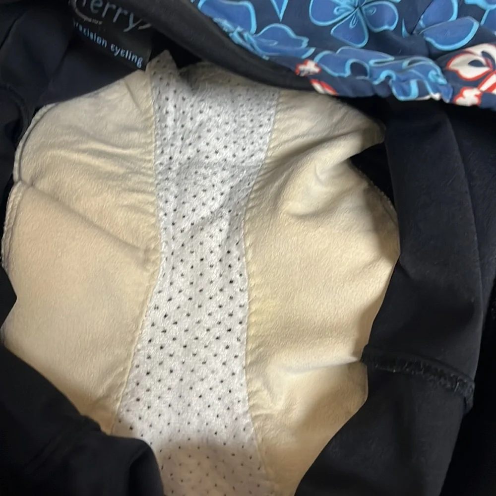 Terry precision cycling skirt. Side top buckle. Expandable  wrap waist - Picture 6 of 7